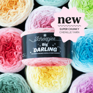 Big Darling Monochrome Cakes